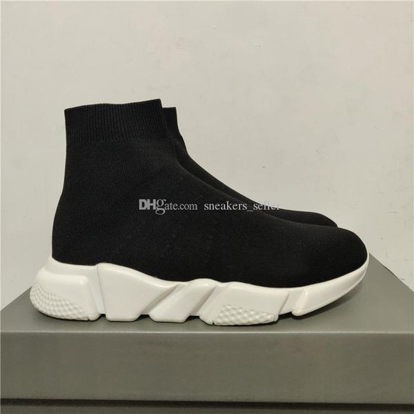 designer shoes speed runner trainer black red oreo triple black flat fashion sock boots casual sneaker with box dust bag 
designer shoes speed runner trainer black red oreo triple black flat fashion sock boots casual sneaker with box dust bag