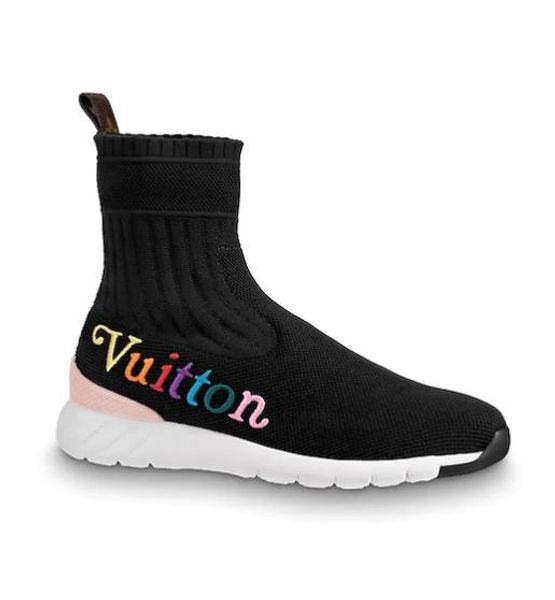 Branded women hi black tretch textile aftergame neaker boot de igner lady letter embroidered lightweight rubber out ole ca ual hoe
Branded women hi black tretch textile aftergame neaker boot de igner lady letter embroidered lightweight rubber out ole ca ual hoe