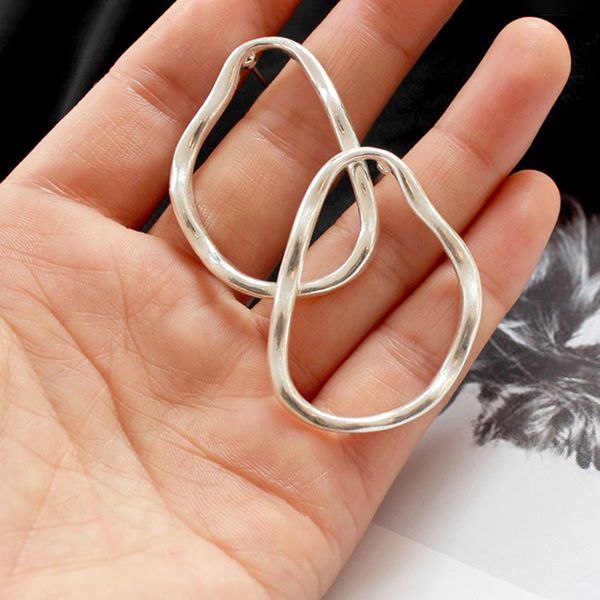 simple gold silver color metal geometric irregularly oval stud earring female circle europe minimalist earring for women, Golden
simple gold silver color metal geometric irregularly oval stud earring female circle europe minimalist earring for women, Golden