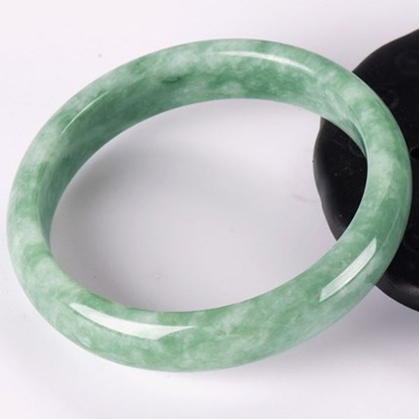 natural burmese emerald green 54-64mm light green bracelet elegant princess jewelry send mom to girlfriend, Golden;silver
natural burmese emerald green 54-64mm light green bracelet elegant princess jewelry send mom to girlfriend, Golden;silver