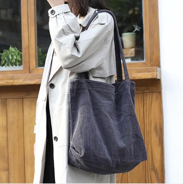 korean version of the wild large-capacity shopping bag casual literary canvas handbag simple retro corduroy shoulder bag
korean version of the wild large-capacity shopping bag casual literary canvas handbag simple retro corduroy shoulder bag