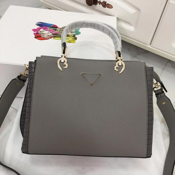 designer luxury handbag purse genuine leather pad women fashion totes purses paa ladies luxury real leather bag
designer luxury handbag purse genuine leather pad women fashion totes purses paa ladies luxury real leather bag