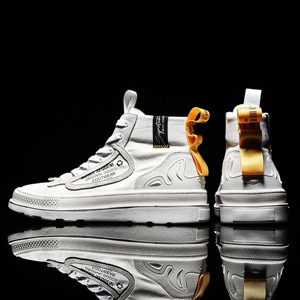 2019 autumn new high-quality men's fashion high-solid color trend boots outdoor hiking shoes work shoes classic, Black
2019 autumn new high-quality men's fashion high-solid color trend boots outdoor hiking shoes work shoes classic, Black