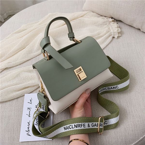 bag female 2020 new single-shoulder crossbody bag handbag fashion korean version fashion square sling women ba137
bag female 2020 new single-shoulder crossbody bag handbag fashion korean version fashion square sling women ba137