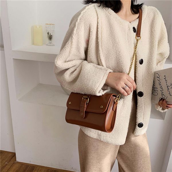 2019 winter ньиве vrouwen mode тас wilde dame тас effen kleur ретро schouder сумка keten vrouwelijke
2019 winter ньиве vrouwen mode тас wilde dame тас effen kleur ретро schouder сумка keten vrouwelijke