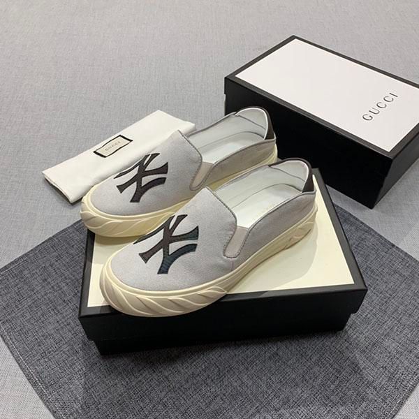 the fashion mens dress shoes designer running shoes suede leather tennis sneakers vintage business leisure racer shoes of high quality, Black
the fashion mens dress shoes designer running shoes suede leather tennis sneakers vintage business leisure racer shoes of high quality, Black