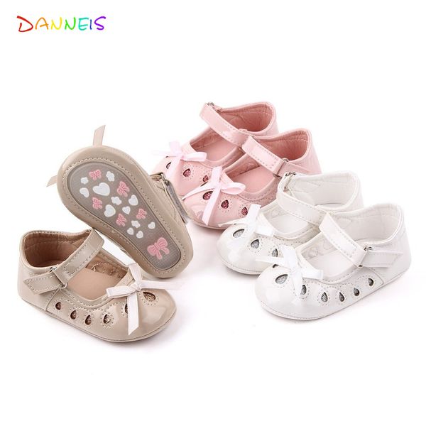 cute leather bling bowknot easy wear newborn infant baby girl crib shoes anti-slip prewalker soft sole first walkers footwear
cute leather bling bowknot easy wear newborn infant baby girl crib shoes anti-slip prewalker soft sole first walkers footwear