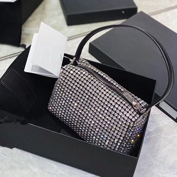 новые женские бингбинг флэш-алмаз алмаз сумка мешок руки мешок плеча 
новые женские бингбинг флэш-алмаз алмаз сумка мешок руки мешок плеча