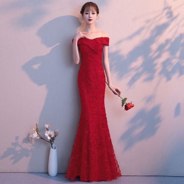 new chinese red women cheongsam off shoulder qipao elegant ladies mermaid floor length dresses bride toast dress gowns
new chinese red women cheongsam off shoulder qipao elegant ladies mermaid floor length dresses bride toast dress gowns