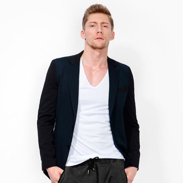 2020 spring autumn men slim deep blue mix colors fashion blazers wedding party clothing simple double slit, White;black
2020 spring autumn men slim deep blue mix colors fashion blazers wedding party clothing simple double slit, White;black