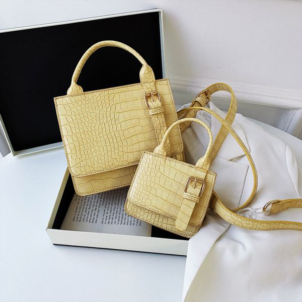 pu leather lady crocodile bags for women 2020 handbag crystal chain shoulder messenger bag bolsos para mujer
pu leather lady crocodile bags for women 2020 handbag crystal chain shoulder messenger bag bolsos para mujer
