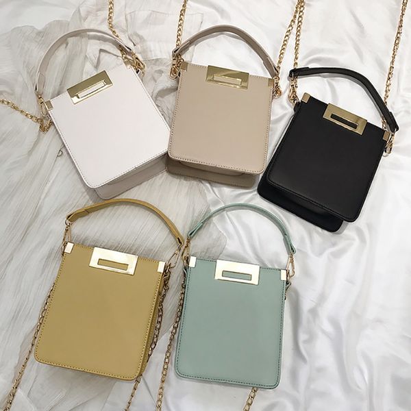 handbags vintage shoulder bag chain evening clutch and purse female crossbody bags for women 2019 black
handbags vintage shoulder bag chain evening clutch and purse female crossbody bags for women 2019 black