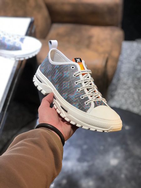 2020 triple s designer shoes men's platform sneakers men's sneakers fashion sneakers outdoor casual shoes ydh, Black
2020 triple s designer shoes men's platform sneakers men's sneakers fashion sneakers outdoor casual shoes ydh, Black