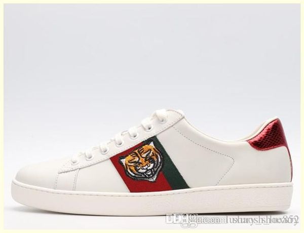 combination bottom unveils triple-s 17fw shoe man luxury designewoman sneaker mixed colors thick heel grandpa trainer casual shoes d01
combination bottom unveils triple-s 17fw shoe man luxury designewoman sneaker mixed colors thick heel grandpa trainer casual shoes d01