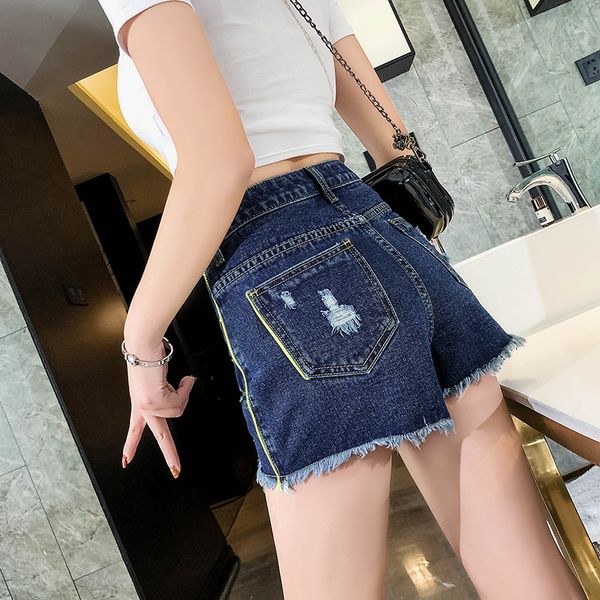 women's shorts summer denim high waist shorts european american fashionable chic with pockets and tassels, holes, White;black
women's shorts summer denim high waist shorts european american fashionable chic with pockets and tassels, holes, White;black