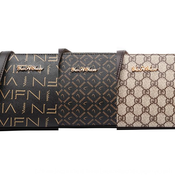 2020 fashion plaid ins square small square armpit small bag texture leather portable shoulder women's bag
2020 fashion plaid ins square small square armpit small bag texture leather portable shoulder women's bag