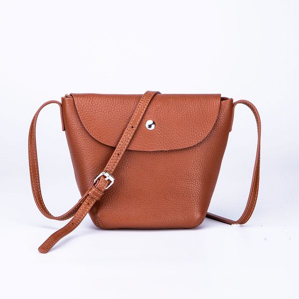 2020 new handbags leather bag shoulder xie kua bao women leather handbags purses and womens and purses
2020 new handbags leather bag shoulder xie kua bao women leather handbags purses and womens and purses