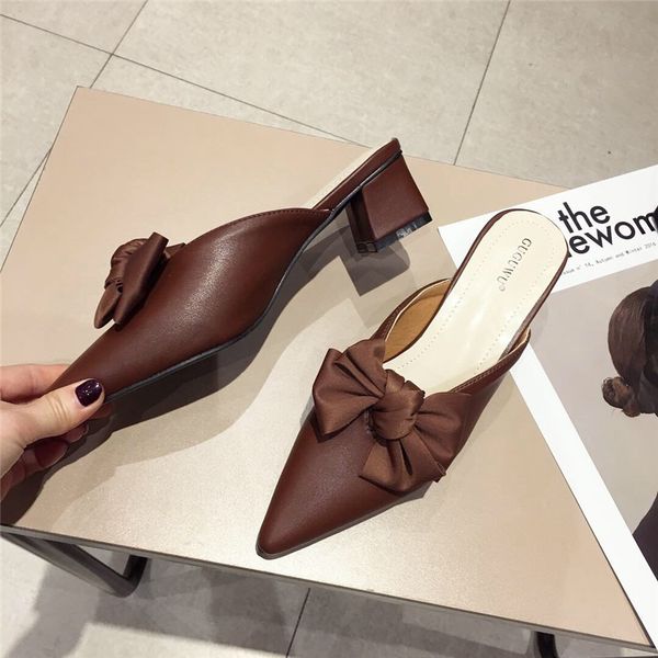 2019 summer classic mules butterfly-knot slides fashion leather outdoor slipper low square heels woman pointed toe sandals shoes, Black
2019 summer classic mules butterfly-knot slides fashion leather outdoor slipper low square heels woman pointed toe sandals shoes, Black