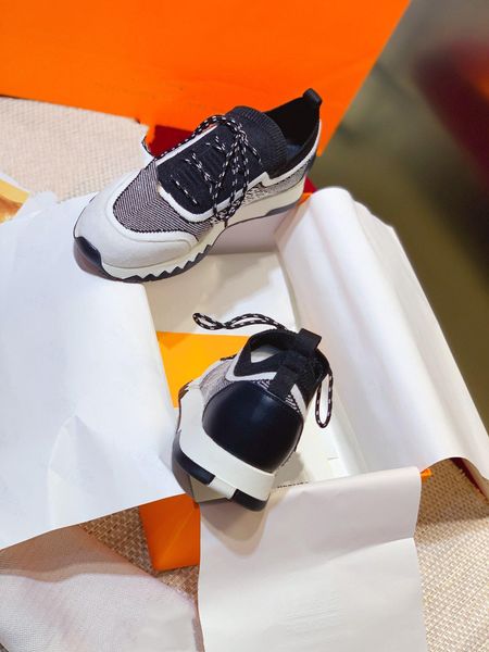 horse h new european style casual shoes, double-color bottom round head tie-up couples shoes casual sports shoes, fashion trend wind anti-sk, Black
horse h new european style casual shoes, double-color bottom round head tie-up couples shoes casual sports shoes, fashion trend wind anti-sk, Black