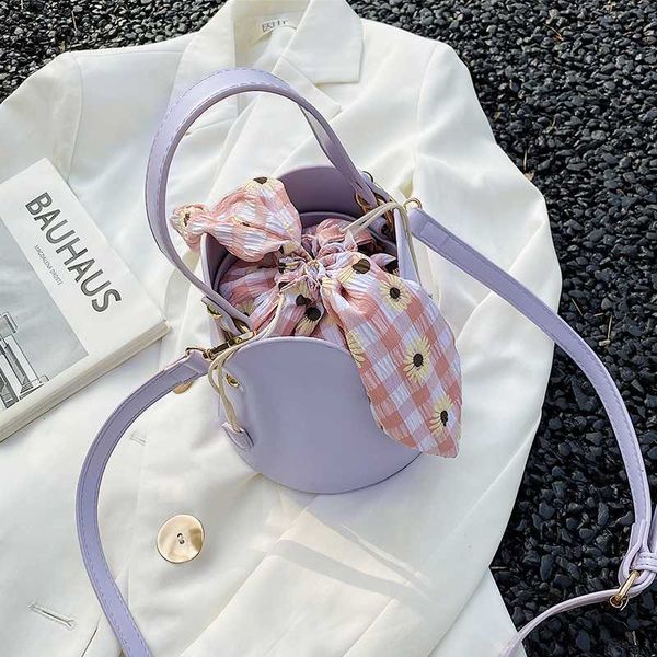 новый французский дизайн моды ковш сумка элегантная сумка сумки на ремне crossbody ширина 15.5cm высота 15.5cm толщина
новый французский дизайн моды ковш сумка элегантная сумка сумки на ремне crossbody ширина 15.5cm высота 15.5cm толщина