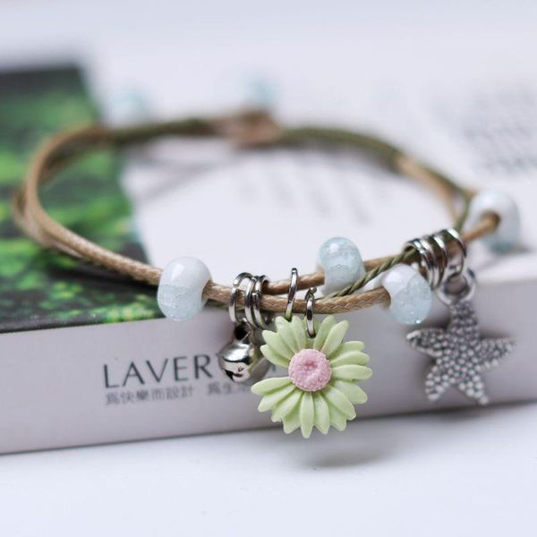 new small daisy sen chain bracelet female simple web celebrity ceramic bracelet single-ring florets hand ornaments, Golden;silver
new small daisy sen chain bracelet female simple web celebrity ceramic bracelet single-ring florets hand ornaments, Golden;silver