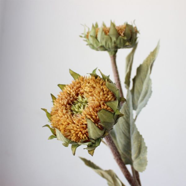 nordic style artificial flower 3-leaf small sunflower european high-end sun flower living room decoration artificial flowers
nordic style artificial flower 3-leaf small sunflower european high-end sun flower living room decoration artificial flowers