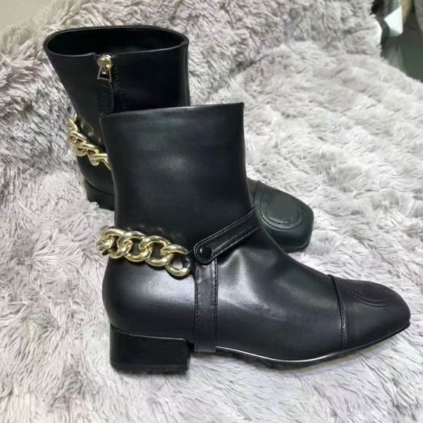women luxury black leather boots womens designer half boots winter boots with chain discount price size eur34-40 with box
women luxury black leather boots womens designer half boots winter boots with chain discount price size eur34-40 with box