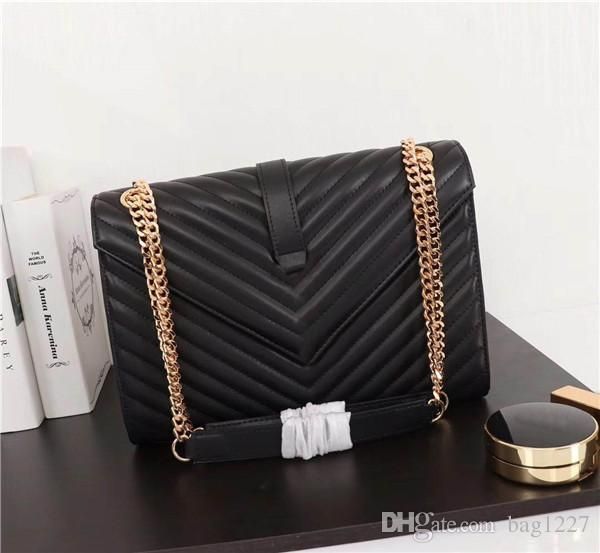 new fashion classic luxury matching leather shoulder bag metal chain handbag 26588 size 30cm 20cm 16cm
new fashion classic luxury matching leather shoulder bag metal chain handbag 26588 size 30cm 20cm 16cm