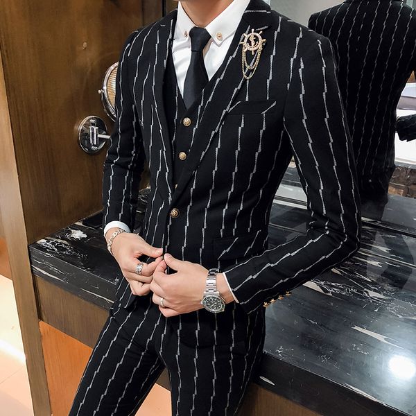 striped suit set 3 piece set 2019 new men's wedding dress slim suit, fashion business casual party wedding dress suit, White;black
striped suit set 3 piece set 2019 new men's wedding dress slim suit, fashion business casual party wedding dress suit, White;black