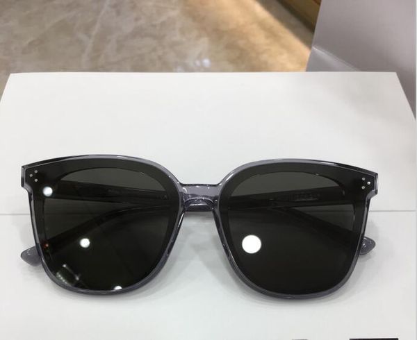 new fashion women sunglasses jackbye men sunglasses simple and generous men sun glasses outdoor uv400 protection eyewear with case, White;black
new fashion women sunglasses jackbye men sunglasses simple and generous men sun glasses outdoor uv400 protection eyewear with case, White;black