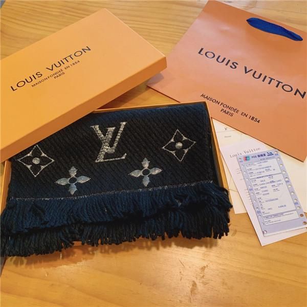 19fw luxurious brands design monogram logomania black wool scarf women men fashion shawl tippet cashmere lady scarves, Blue;black
19fw luxurious brands design monogram logomania black wool scarf women men fashion shawl tippet cashmere lady scarves, Blue;black