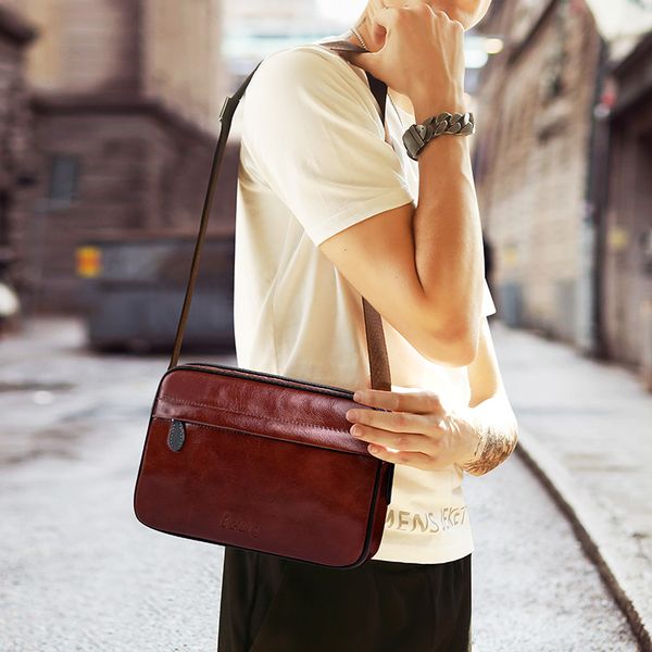 lielang men's leather bag fashion shoulder messenger bag street trend leather casual multi-function diagonal crossbody men's
lielang men's leather bag fashion shoulder messenger bag street trend leather casual multi-function diagonal crossbody men's