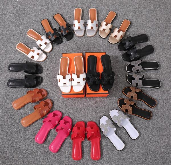 2019 new slippers casual slippers female summer rhinestones word drag beach shoes wear female sandals
2019 new slippers casual slippers female summer rhinestones word drag beach shoes wear female sandals