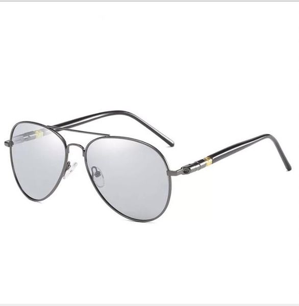 polarized discolored sunglasses driver's sunglasses high definition fishing glasses, White;black
polarized discolored sunglasses driver's sunglasses high definition fishing glasses, White;black