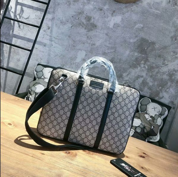 luxury designer men briefcase mens designer handbag with strap fashion designer business message bag qs b104920w
luxury designer men briefcase mens designer handbag with strap fashion designer business message bag qs b104920w