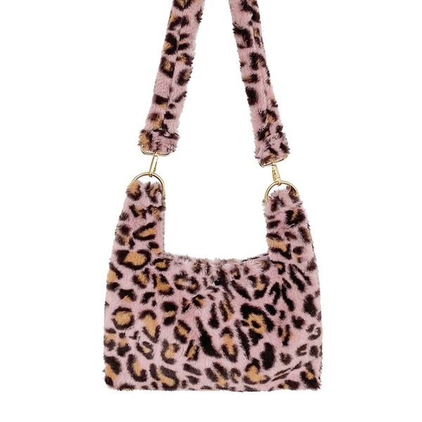 2019 winter new causal women leopard bag faux fur bag middle female shoulder animal printing ladies crossbody whole sale
2019 winter new causal women leopard bag faux fur bag middle female shoulder animal printing ladies crossbody whole sale