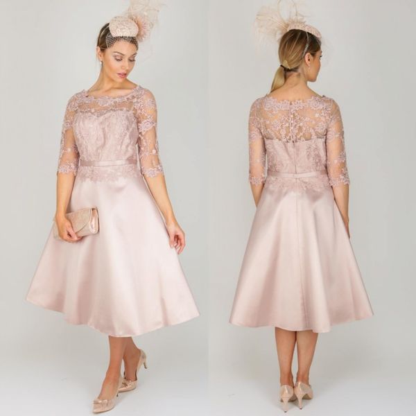 elegant lace mother of the bride dresses with half sleeves sheer bateau neck wedding guest dress tea length satin evening gowns, Black;red
elegant lace mother of the bride dresses with half sleeves sheer bateau neck wedding guest dress tea length satin evening gowns, Black;red
