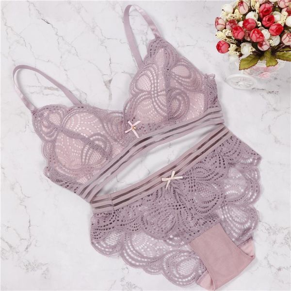 2020 fashion wireless bra set push up bra lingerie sets soft underwear women brand and panty sets, Red;black
2020 fashion wireless bra set push up bra lingerie sets soft underwear women brand and panty sets, Red;black