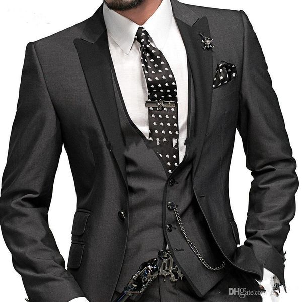 new charcoal grey groom tuxedos one button peak lapel groomsmen men wedding suits bridegroom (jacket+pants+tie+vest) 26, Black;gray
new charcoal grey groom tuxedos one button peak lapel groomsmen men wedding suits bridegroom (jacket+pants+tie+vest) 26, Black;gray