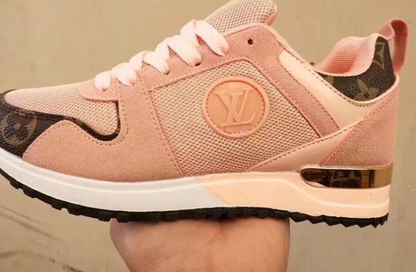 Louis Vuitton мужская обувь 2019 летняя мужская повседневная замша обувь больших размеро
Louis Vuitton мужская обувь 2019 летняя мужская повседневная замша обувь больших размеро