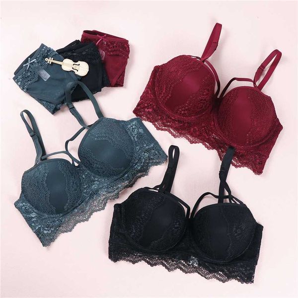 bras sets women's bra brief set flower lace 3/4 cup embroidery panties plunge underwear lingerie, Red;black
bras sets women's bra brief set flower lace 3/4 cup embroidery panties plunge underwear lingerie, Red;black