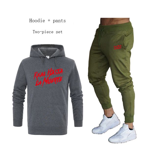 new spring autumn winter fashion men's sports suit mens jogging sports suit hoodie+pants two-piece men running sportswear, Black;blue
new spring autumn winter fashion men's sports suit mens jogging sports suit hoodie+pants two-piece men running sportswear, Black;blue