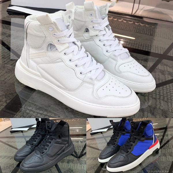 2020 high guality mens shoes with black and blue with italian grain leather high-mens wild vintage casual shoes
2020 high guality mens shoes with black and blue with italian grain leather high-mens wild vintage casual shoes
