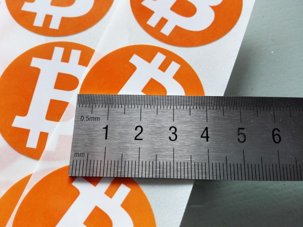 240pcs 40mm diameter bitcoin logo label sticker, orange color printing on gloss paper, item no.fs18
240pcs 40mm diameter bitcoin logo label sticker, orange color printing on gloss paper, item no.fs18