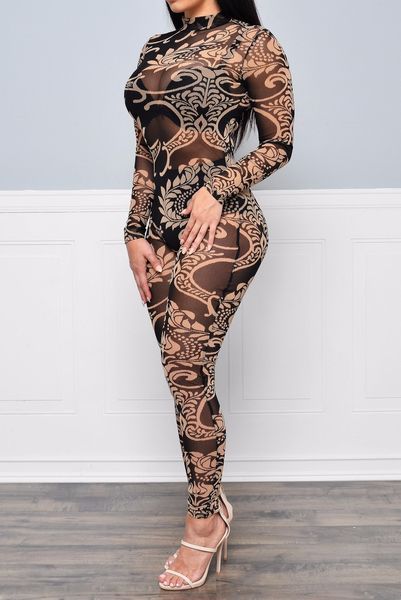 digital printing with screen positioning perspective trade explosive women's wear skirt bandage night club, Black;white
digital printing with screen positioning perspective trade explosive women's wear skirt bandage night club, Black;white