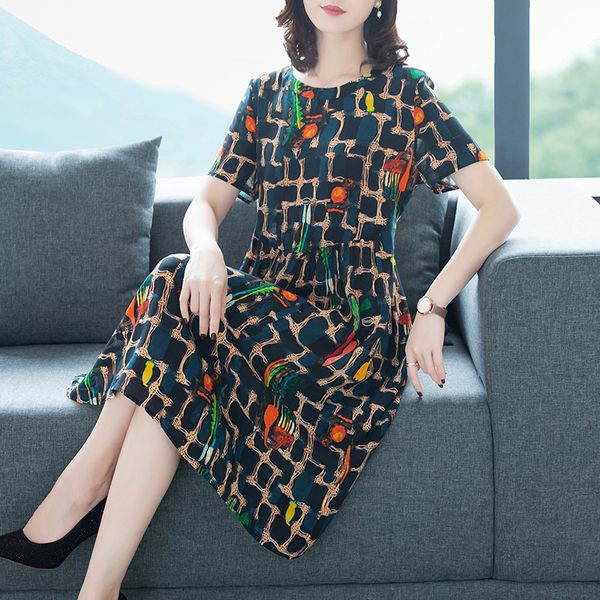 4xl elegant female vestidos real silk dresses 2019 new summer vintage a-line print dress loose o-neck short sleevele dresses, Black;gray
4xl elegant female vestidos real silk dresses 2019 new summer vintage a-line print dress loose o-neck short sleevele dresses, Black;gray