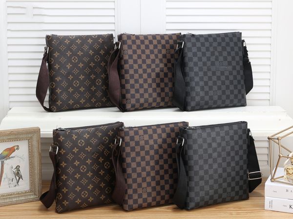 012 leather classic fashion handbag card bag zero wallet men's and women's backpacks single shoulder bag 012
012 leather classic fashion handbag card bag zero wallet men's and women's backpacks single shoulder bag 012