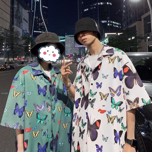 2020 summer new youth popular male loose full printed five-point sleeve shirt fashion casual shirt jacket white / black / green
2020 summer new youth popular male loose full printed five-point sleeve shirt fashion casual shirt jacket white / black / green