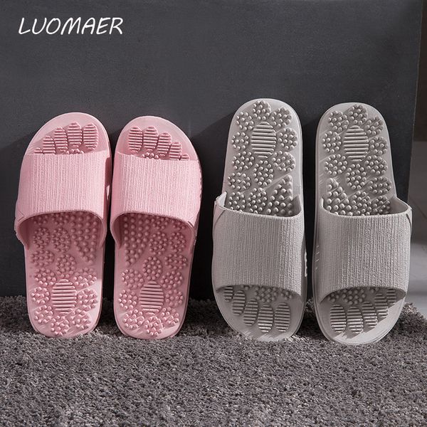 2020summer couple home indoor bathroom antiskid soft bottom slippers for men in summer foot massage sandals for women's families, Black
2020summer couple home indoor bathroom antiskid soft bottom slippers for men in summer foot massage sandals for women's families, Black