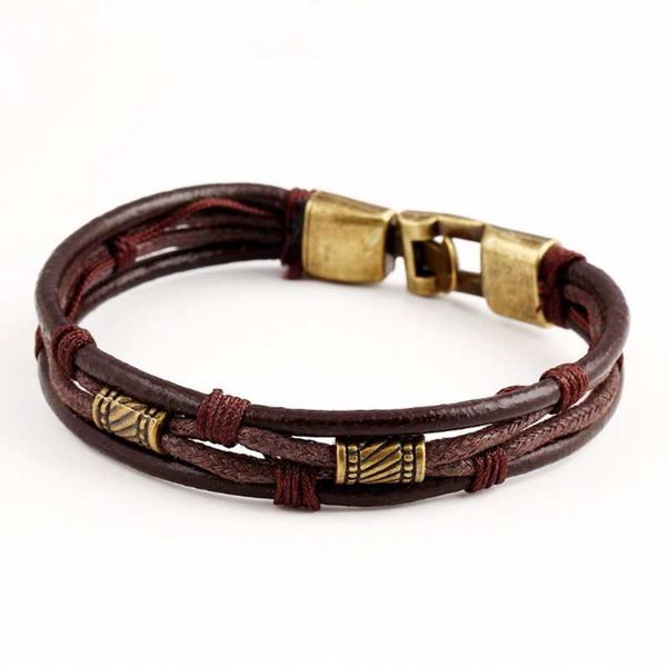2019 new punk multi-layer hand-woven leather bracelet and men's bracelet stainless steel fashion gift, Golden;silver
2019 new punk multi-layer hand-woven leather bracelet and men's bracelet stainless steel fashion gift, Golden;silver